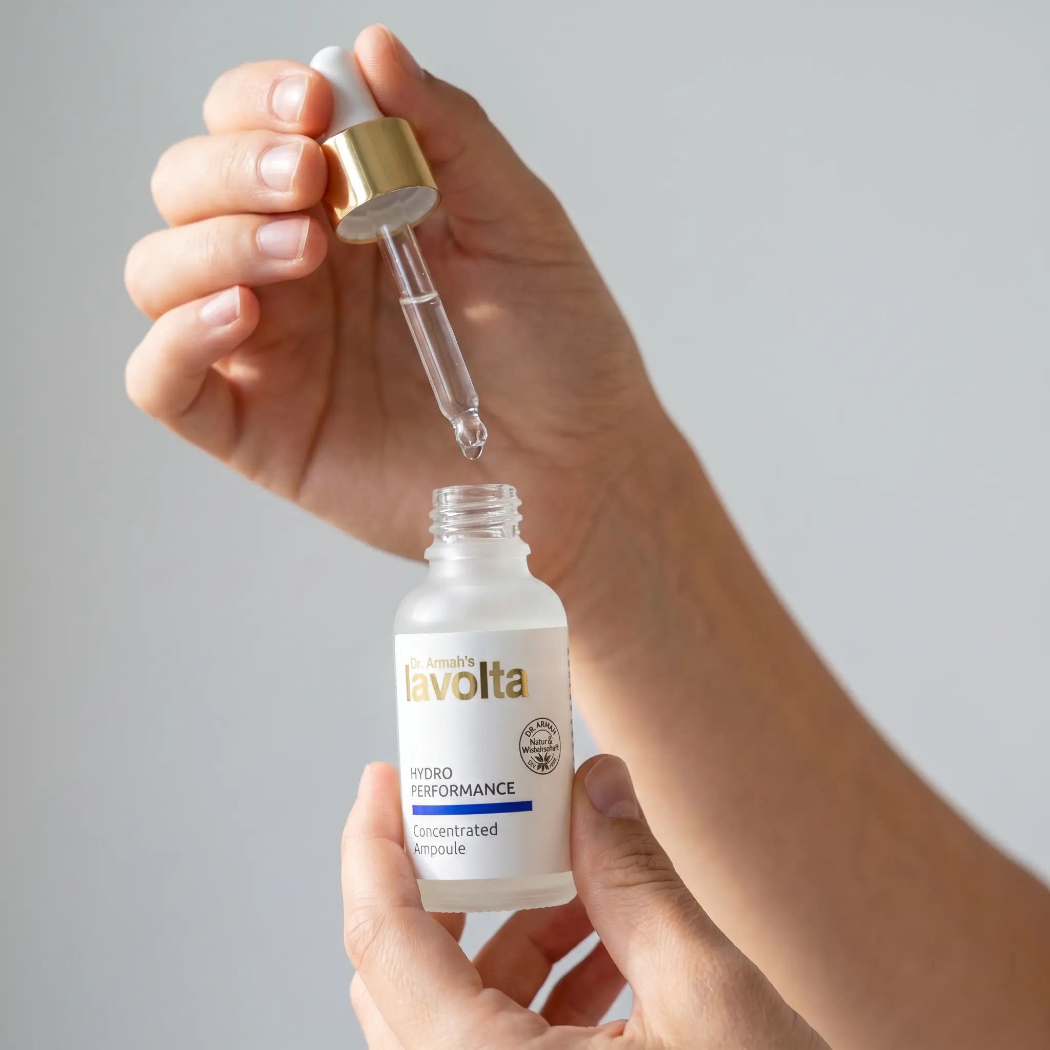 Dr. Armah's Lavolta - Hydro Performance Set - Concentrated Ampoule + Gesichtscreme
