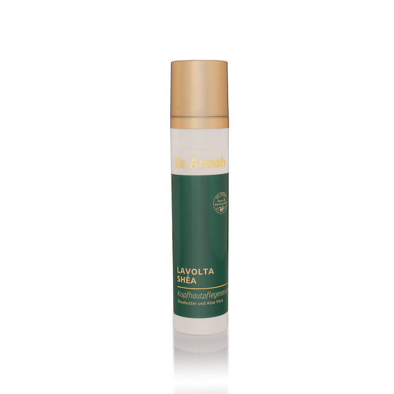 Eine Flasche des Shea Kopfhautpflege-Serums, eine beruhigende und nährende Behandlung mit Aloe Vera für eine gesunde Kopfhaut.