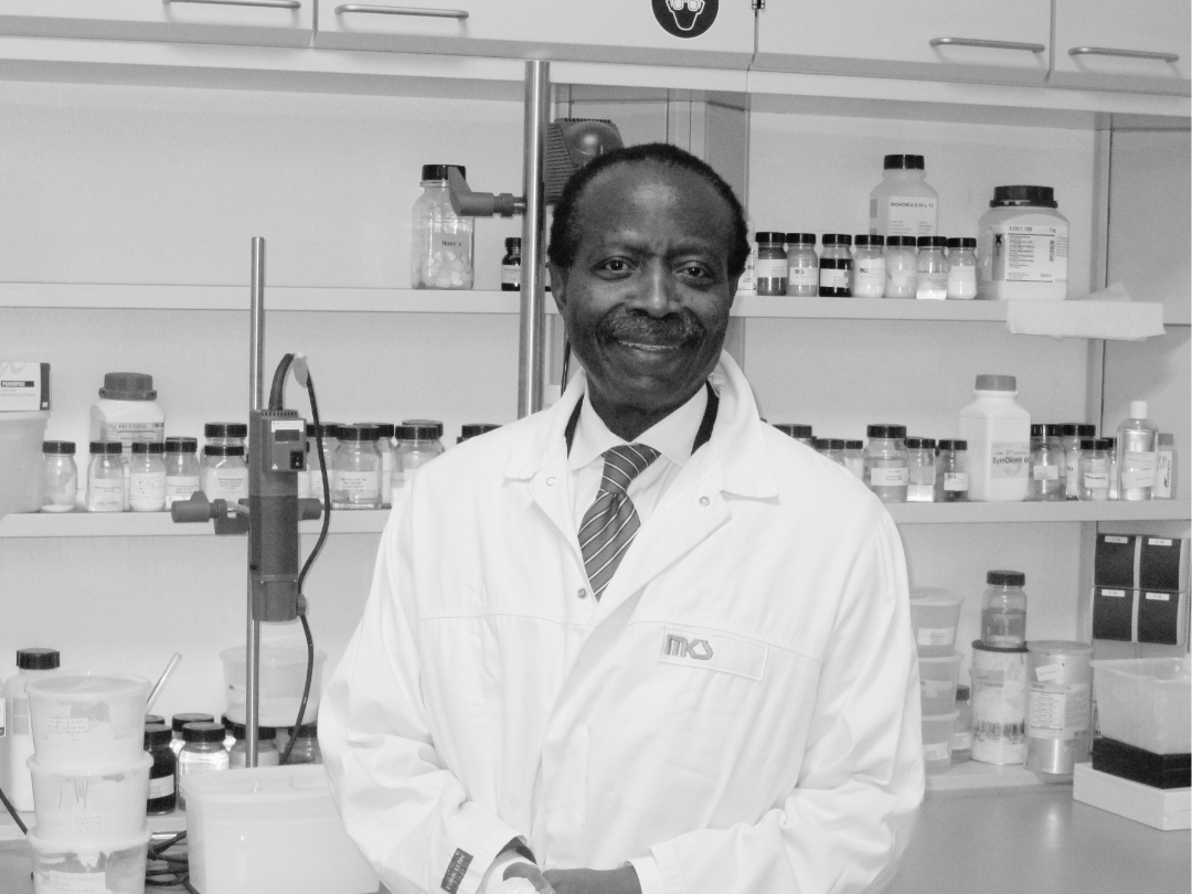 Dr. Benjamin Armah Lavolta Expertise und Philosophie